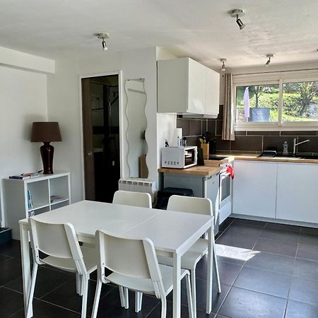 Appartement 2-4 Pers. Piscine, Entre Aix Et Cassis La Destrousse المظهر الخارجي الصورة