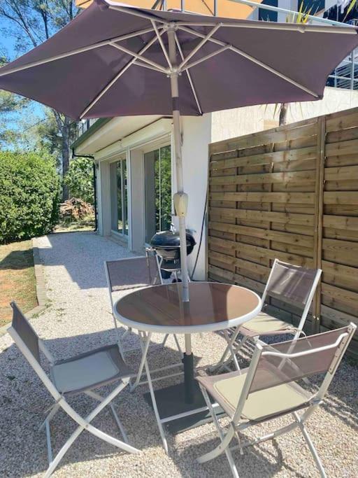 Appartement 2-4 Pers. Piscine, Entre Aix Et Cassis La Destrousse المظهر الخارجي الصورة