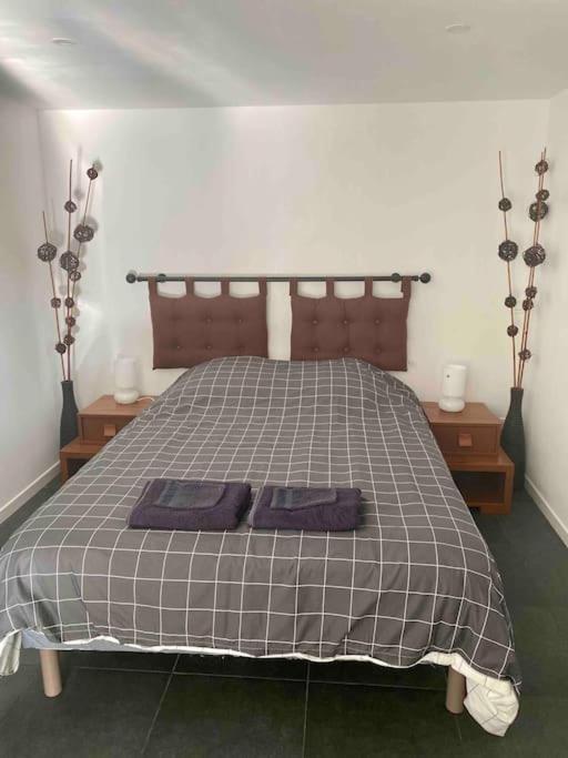 Appartement 2-4 Pers. Piscine, Entre Aix Et Cassis La Destrousse المظهر الخارجي الصورة
