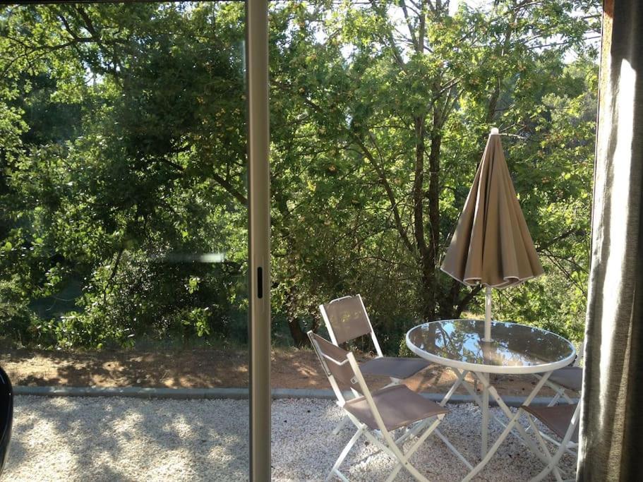 Appartement 2-4 Pers. Piscine, Entre Aix Et Cassis La Destrousse المظهر الخارجي الصورة